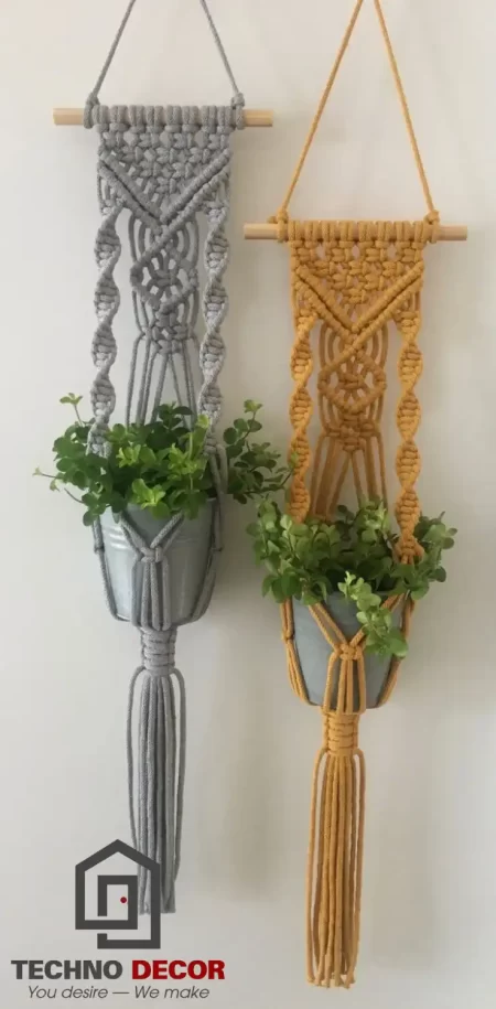 "Sáng tạo với giá đỡ cây cảnh gỗ"